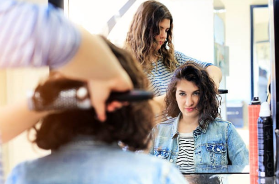 How to Find a Hair Stylist for Curly, Coily, or Textured Hair